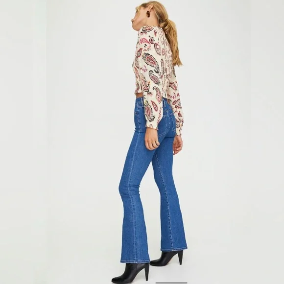 Aritzia Wilfred Lilith Blouse - Picture 10 of 13